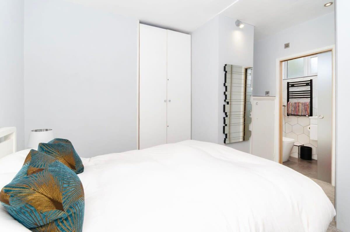 Charming Ground Floor 1 Bedroom Flat In Apartment Twickenham